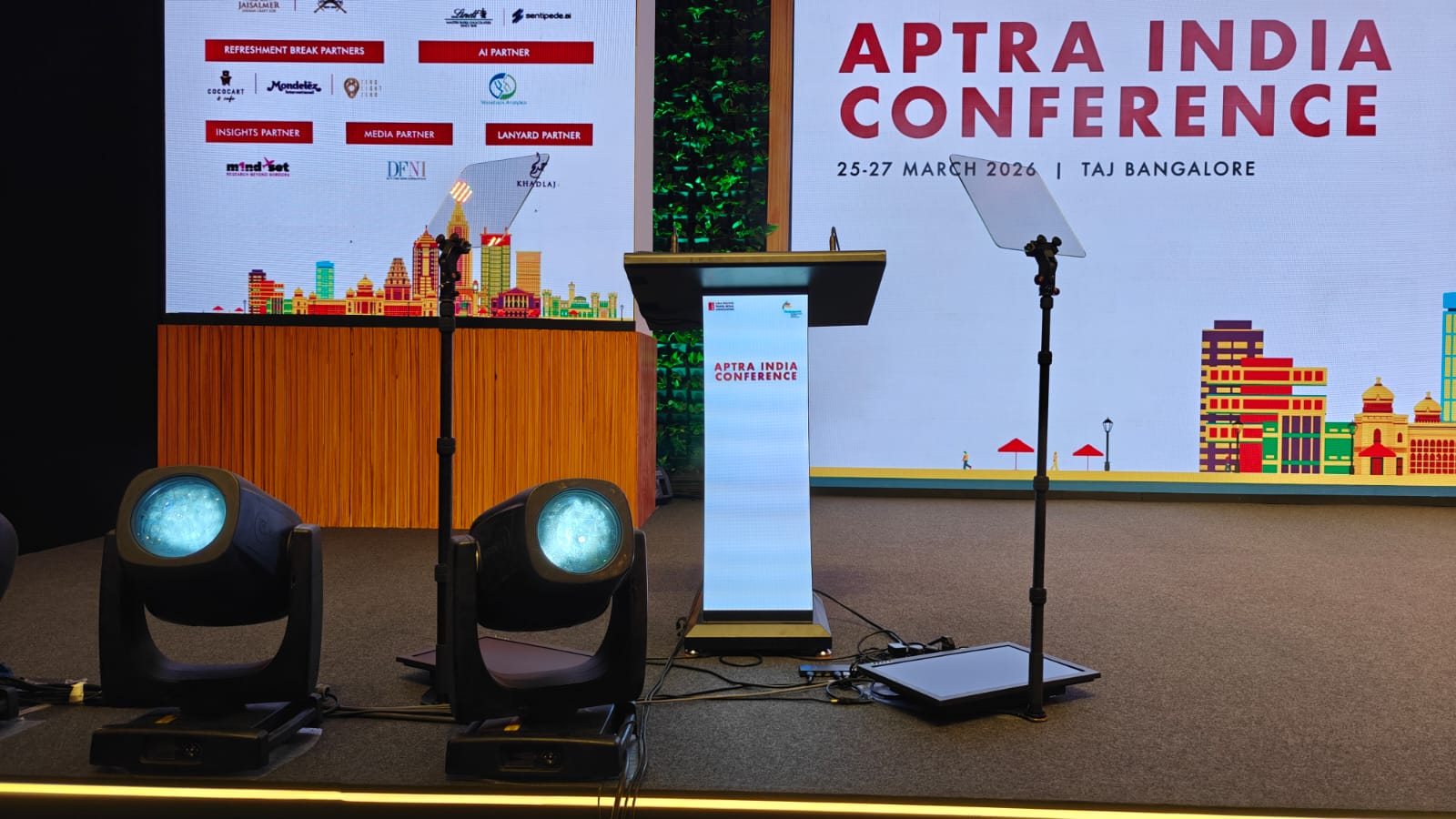 AV-TEC event stage